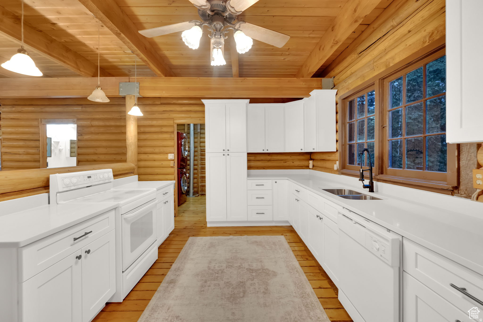TIMBER LAKES - Residential