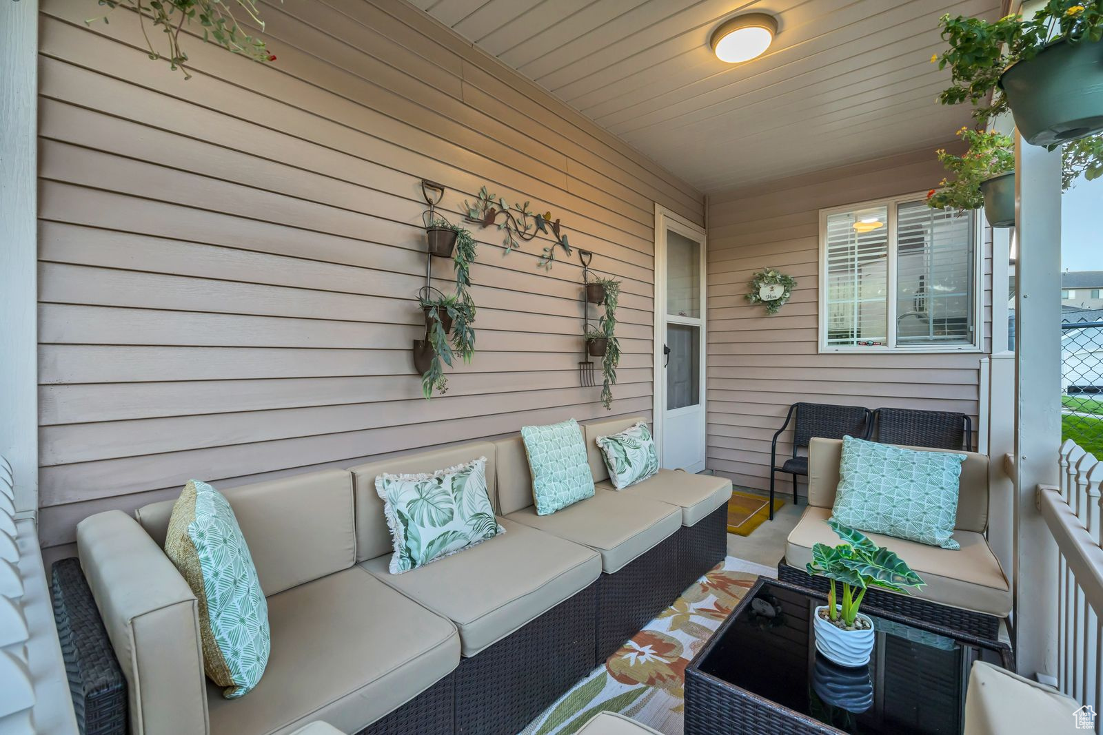 COZYDALE RETREAT - Residential