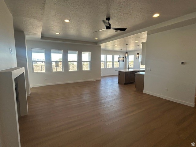 WILLOW ESTATES - Residential