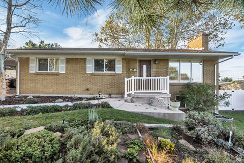 Tiny photo for 490 E 1800 S, Bountiful, UT 84010 (MLS # 2117614)