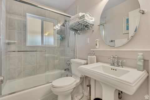 Tiny photo for 490 E 1800 S, Bountiful, UT 84010 (MLS # 2117614)