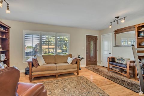 Tiny photo for 490 E 1800 S, Bountiful, UT 84010 (MLS # 2117614)