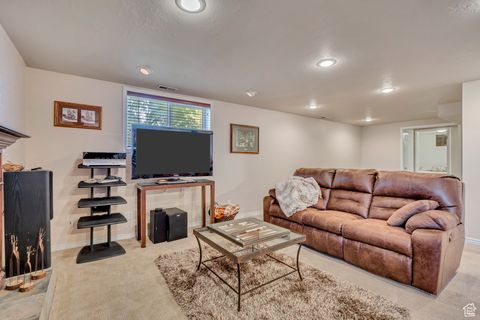 Tiny photo for 490 E 1800 S, Bountiful, UT 84010 (MLS # 2117614)