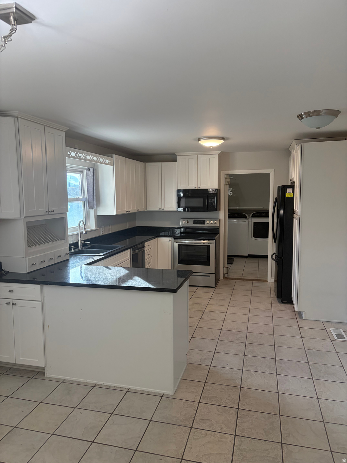 WRIGHT SUB A - Residential Lease