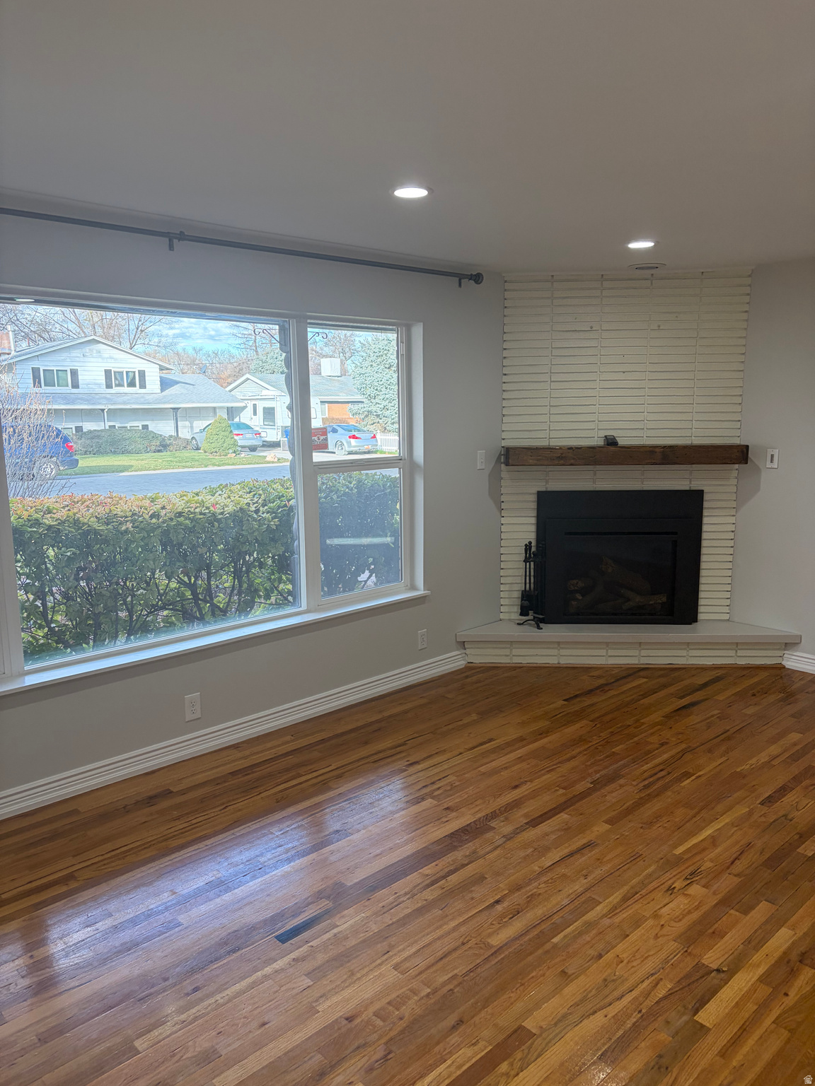 WRIGHT SUB A - Residential Lease