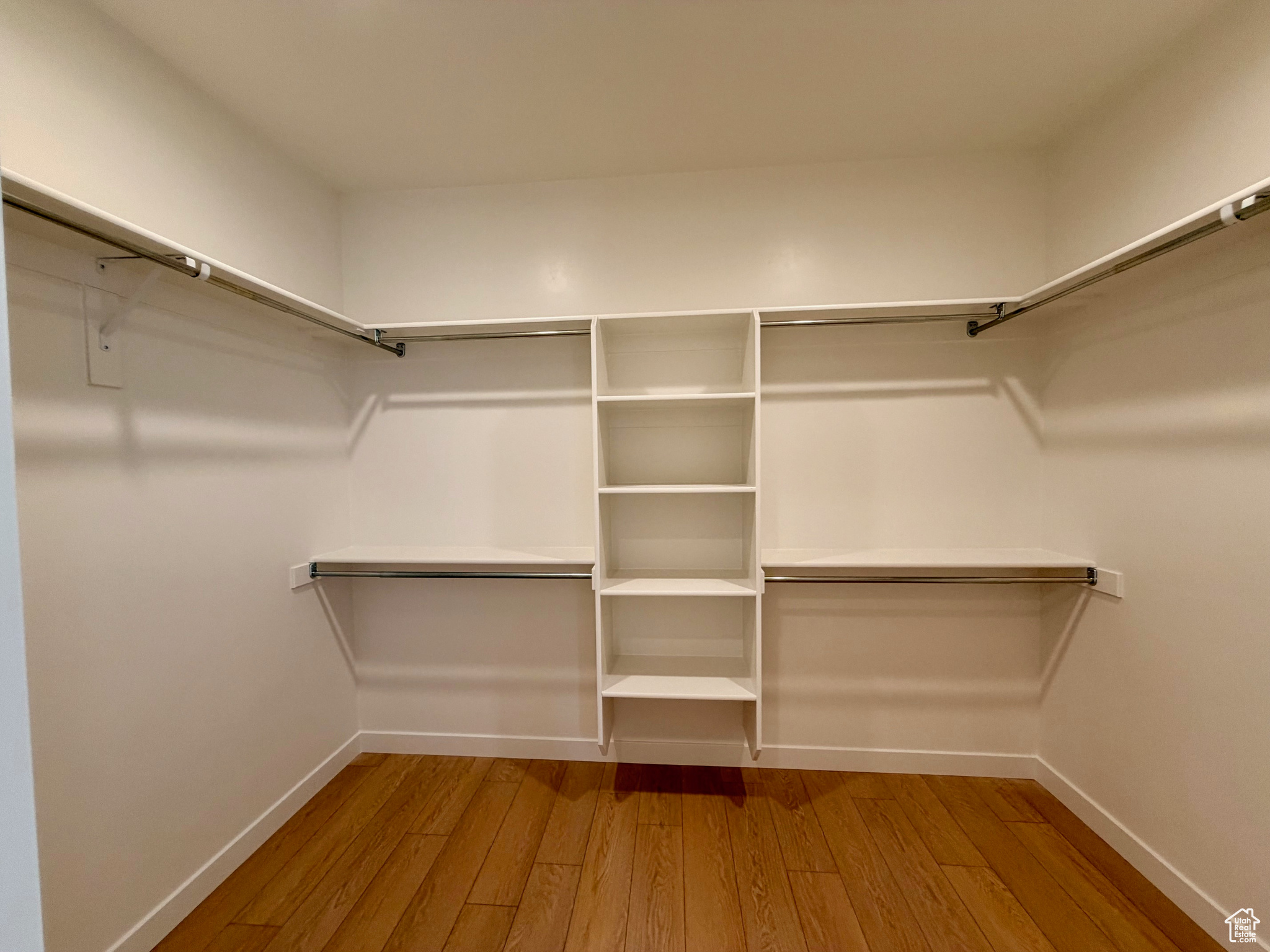 CANYON POINT - Residential