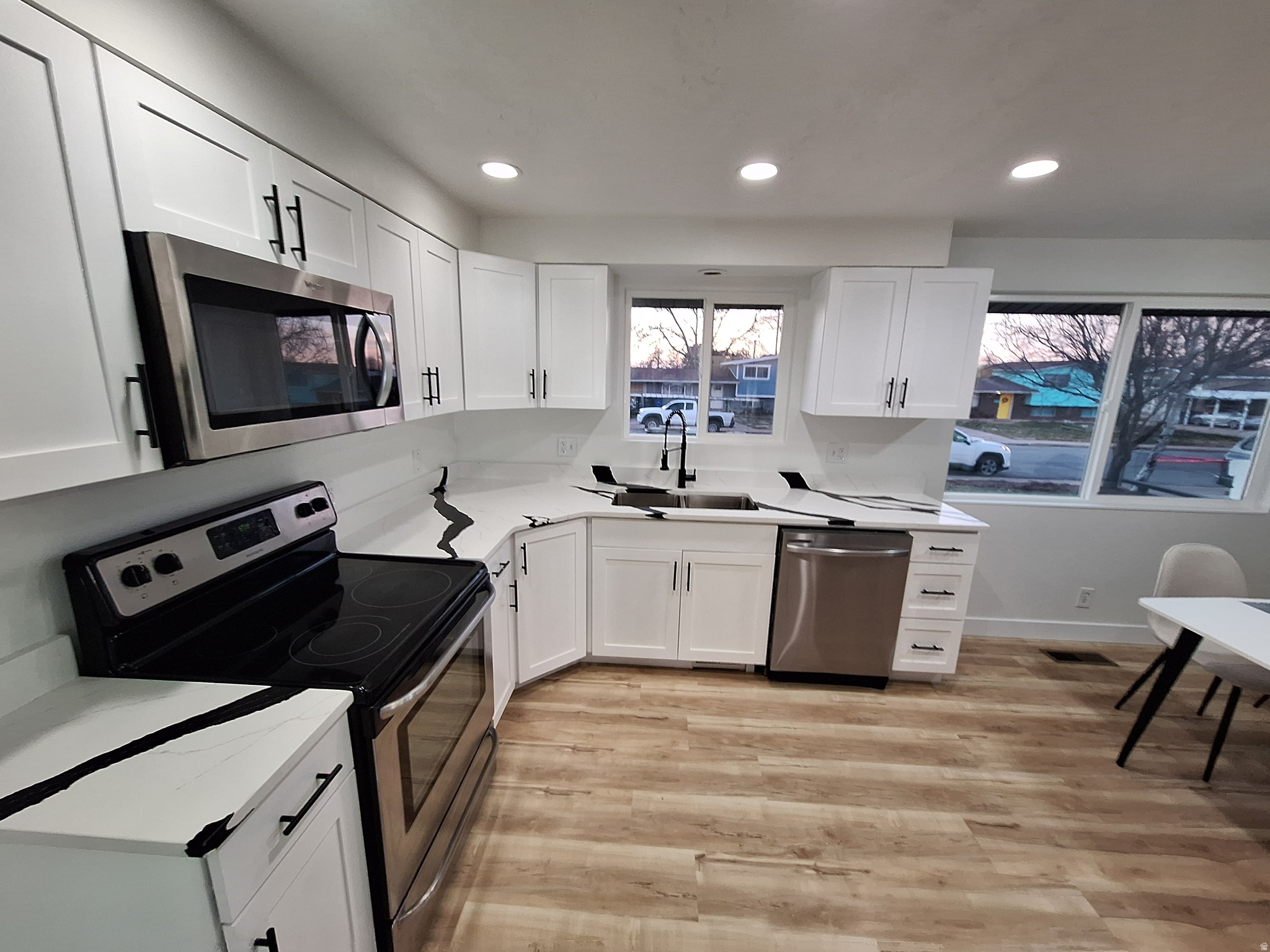 SCOTTS-DALE - Residential