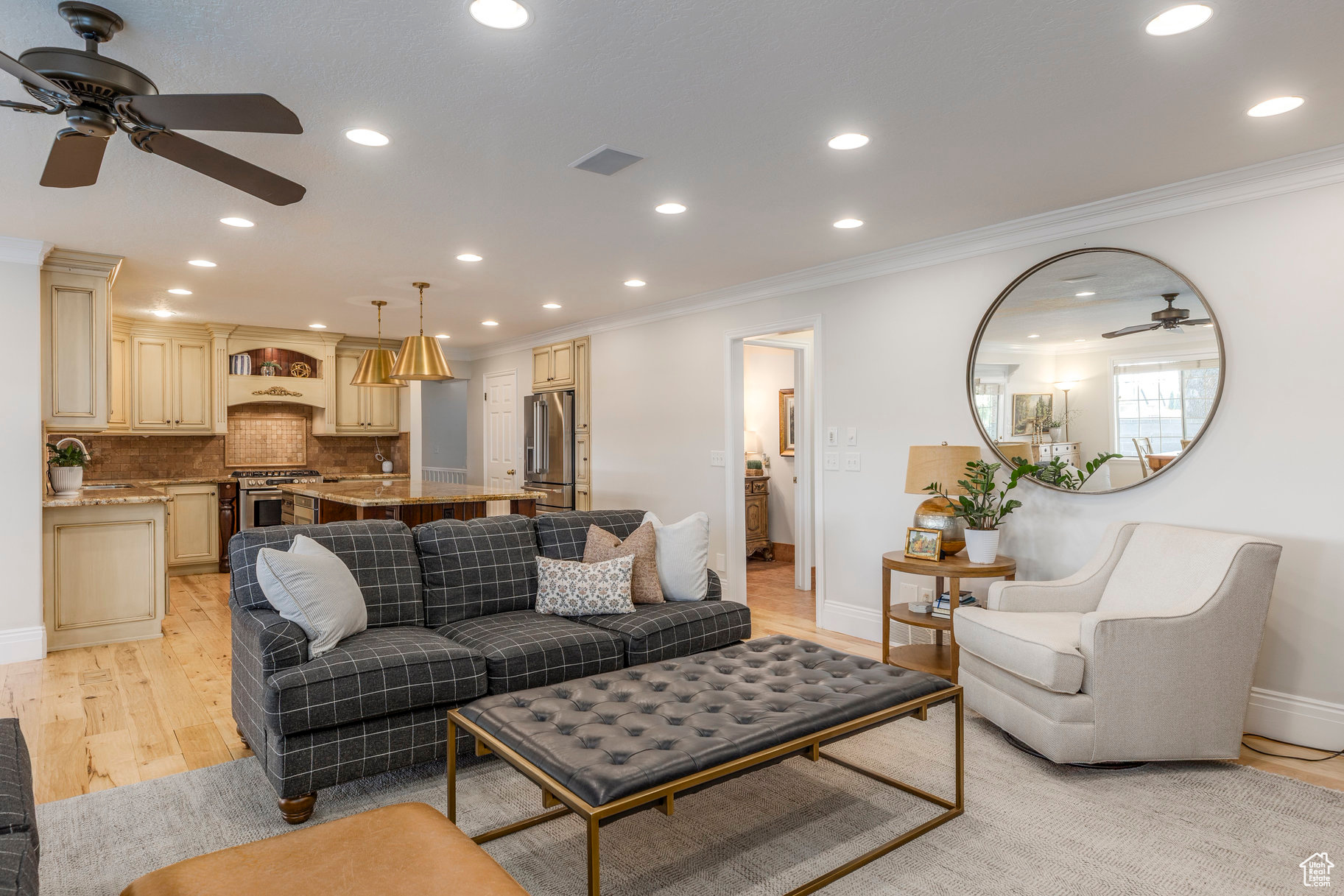 MEADOWS - Residential