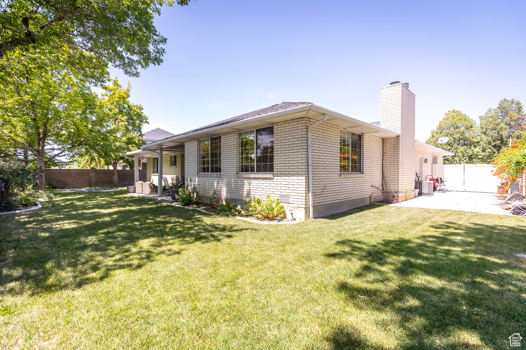 MEADOWS - Residential