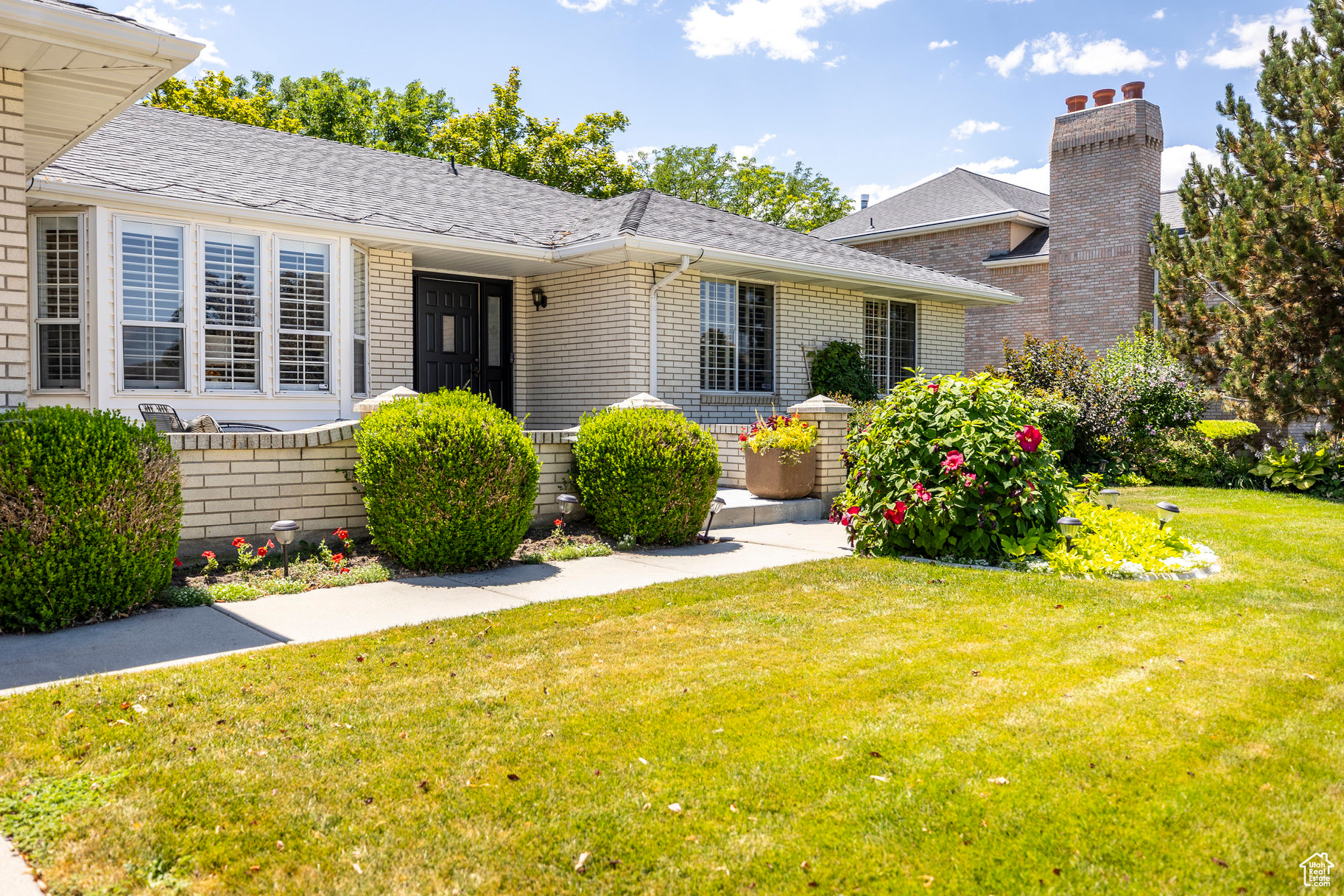 MEADOWS - Residential