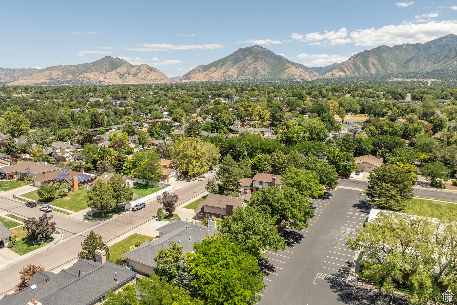 MEADOWS - Residential