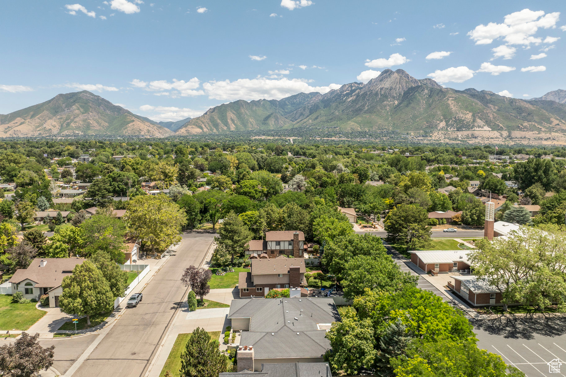 MEADOWS - Residential