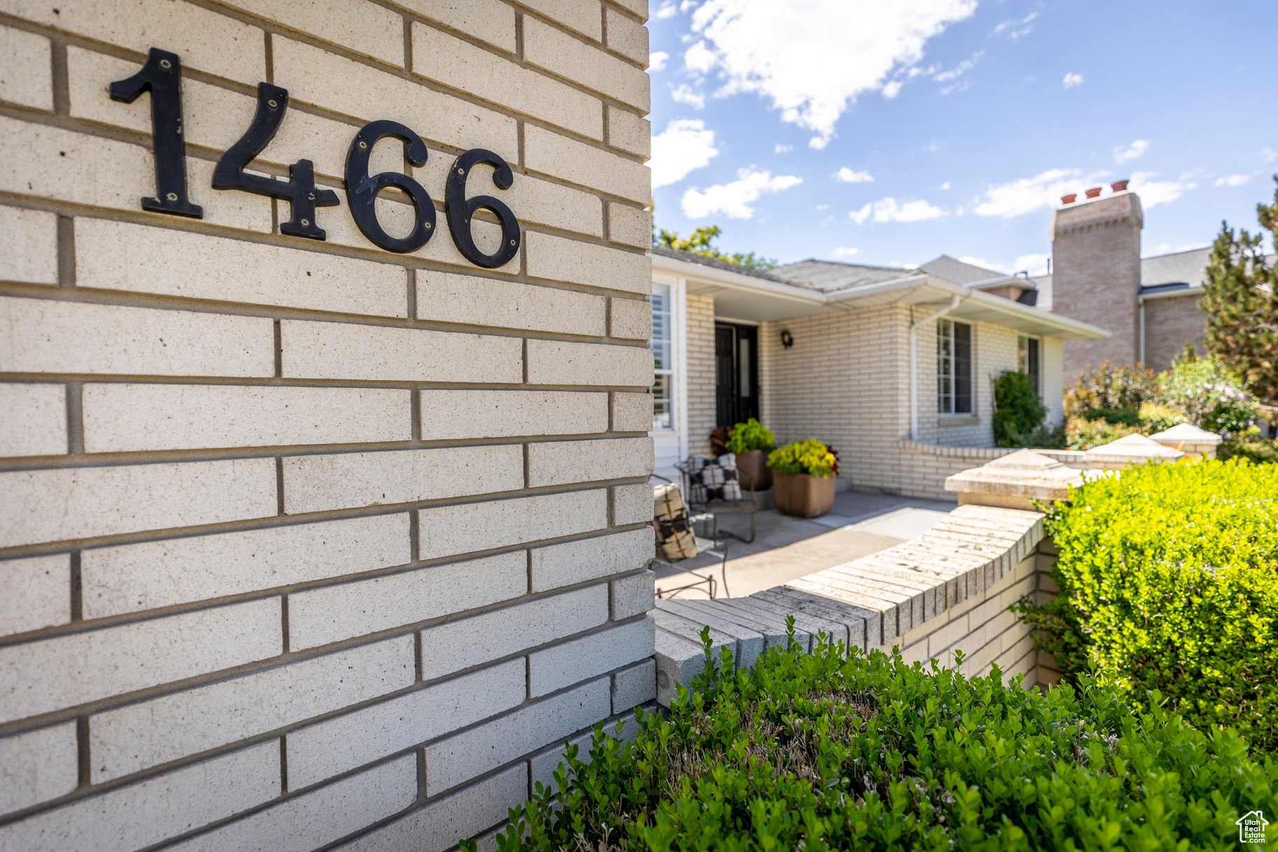 MEADOWS - Residential