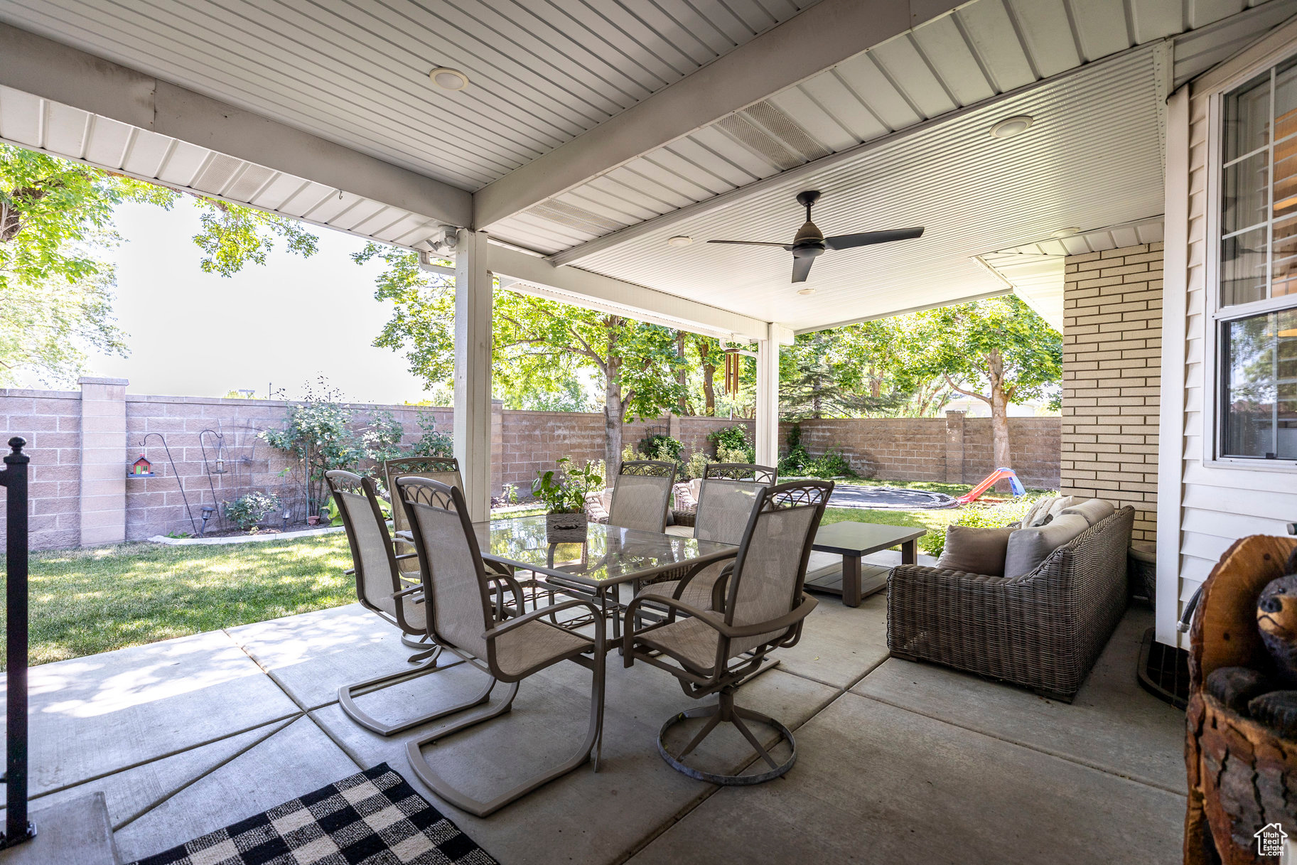MEADOWS - Residential