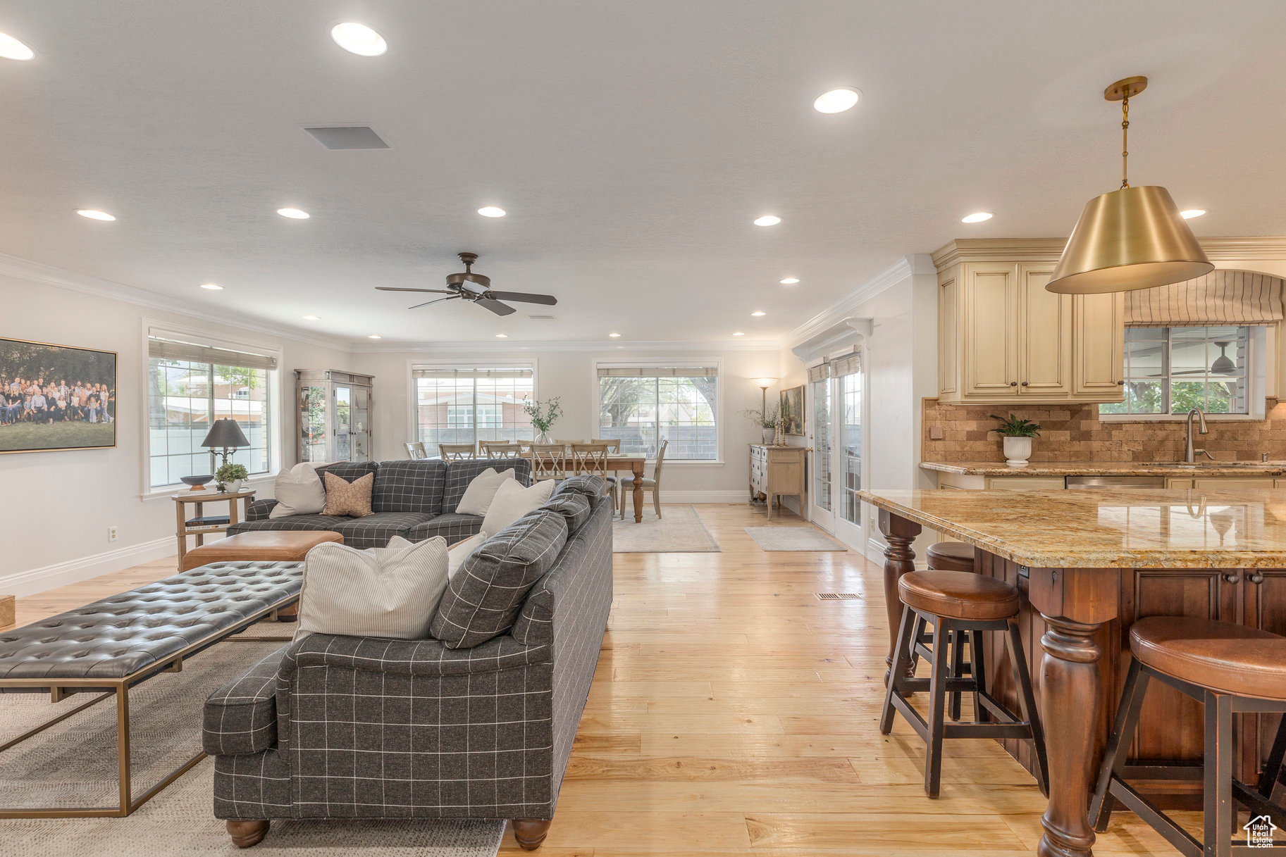 MEADOWS - Residential