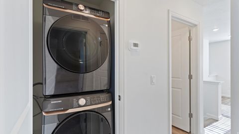 Tiny photo for 111 N GREEN RIVER RD, Saratoga Springs, UT 84045 (MLS # 2147947)