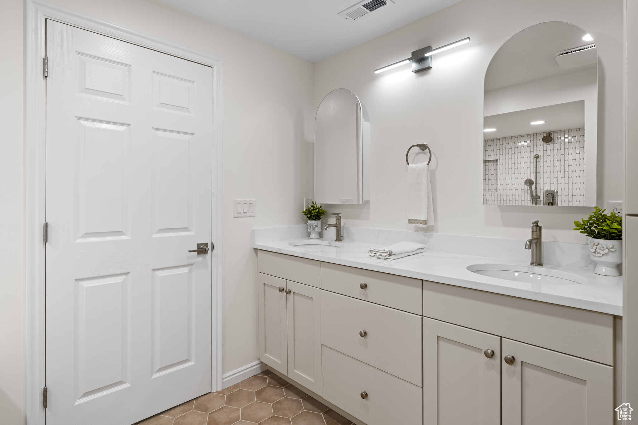 PINEBROOK SUBDIVISION - Residential