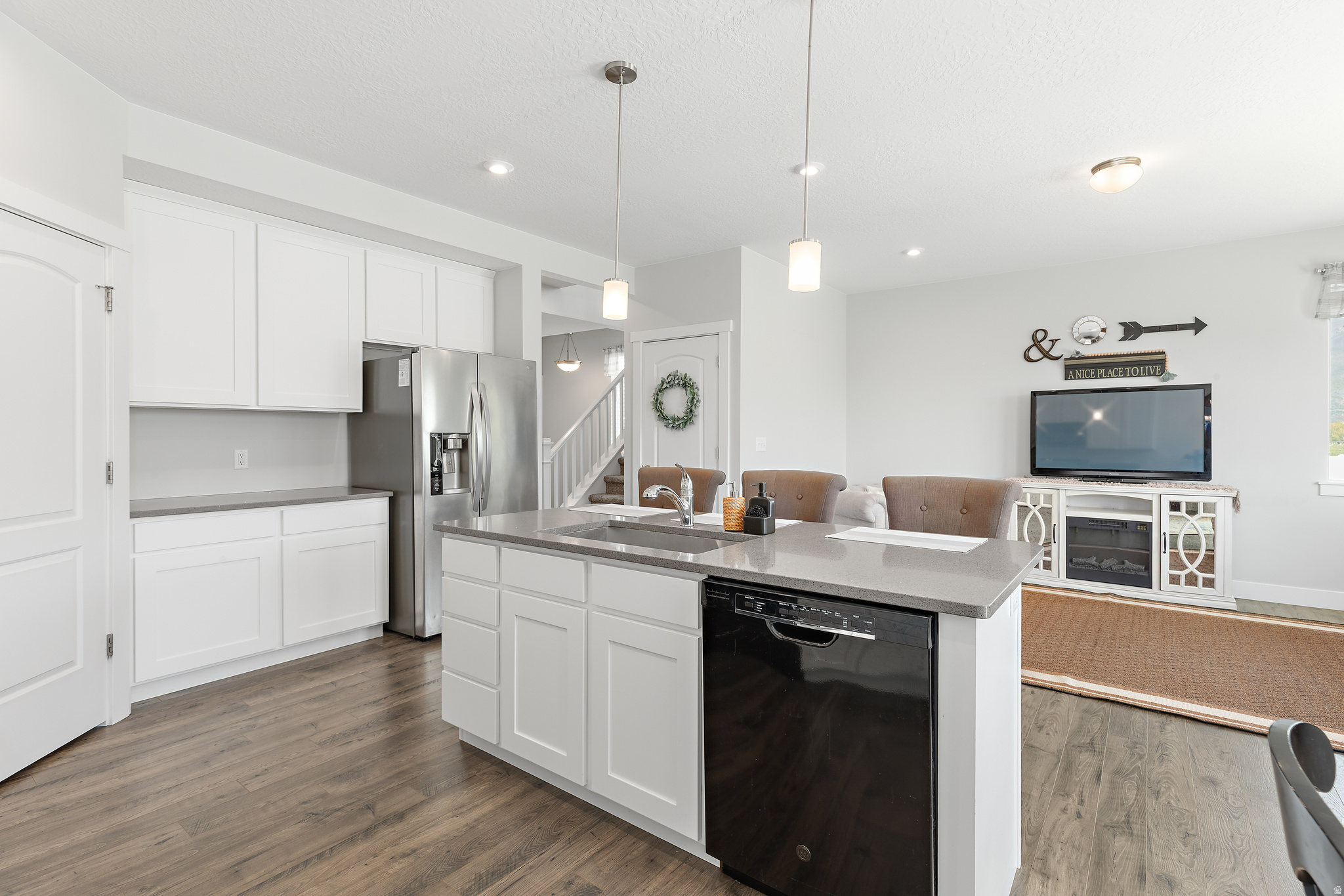 HARVEST PARK - Residential