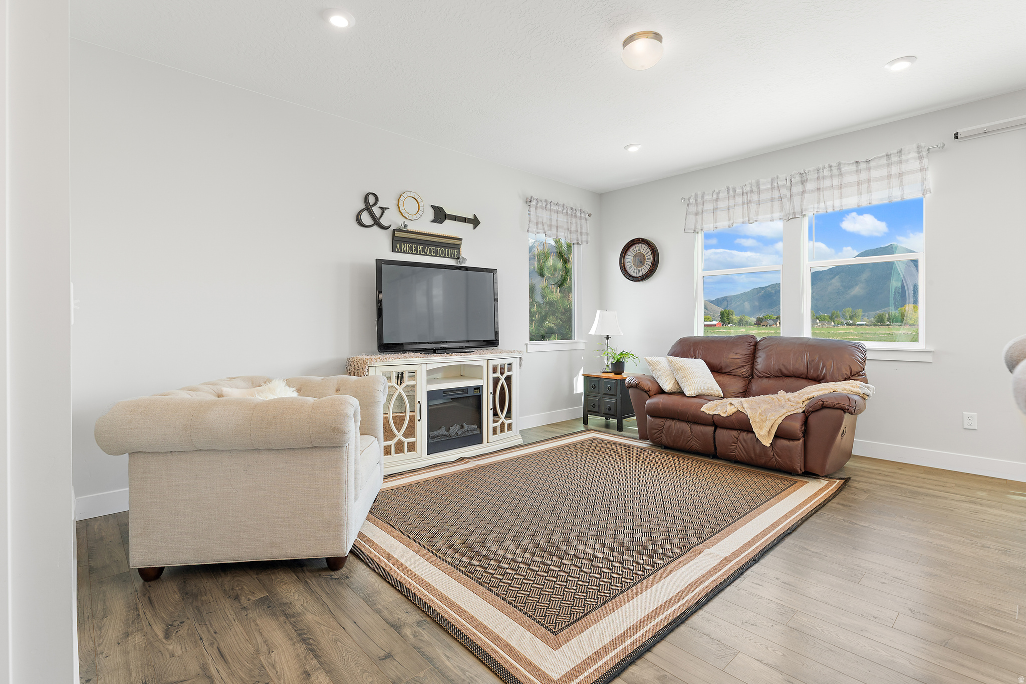 HARVEST PARK - Residential