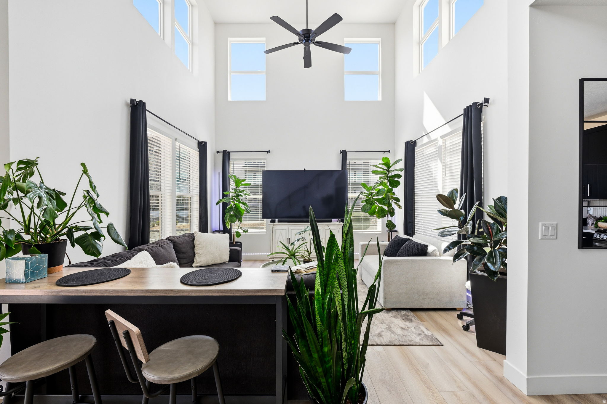 SAGE HAVEN 6 - Residential