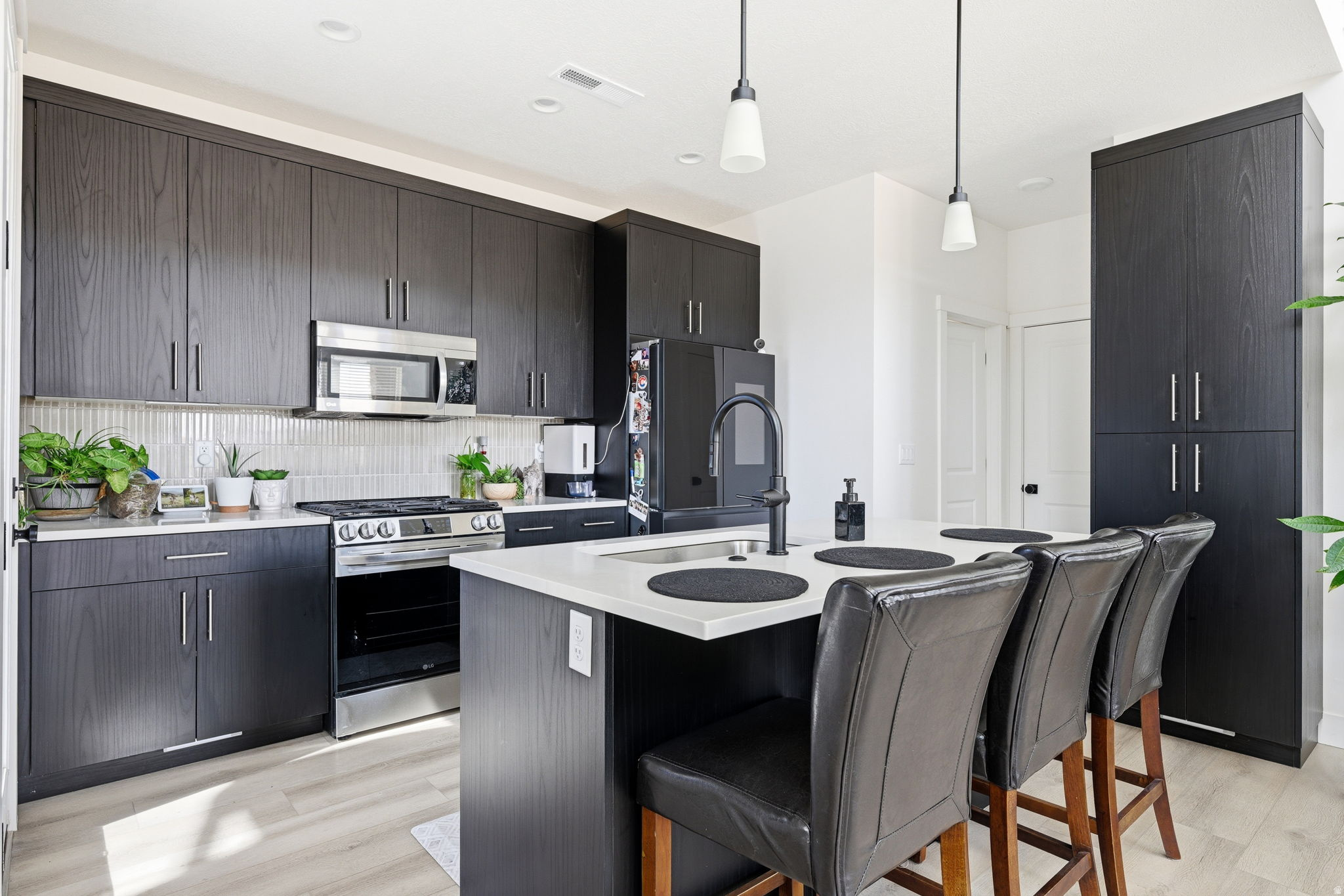 SAGE HAVEN 6 - Residential