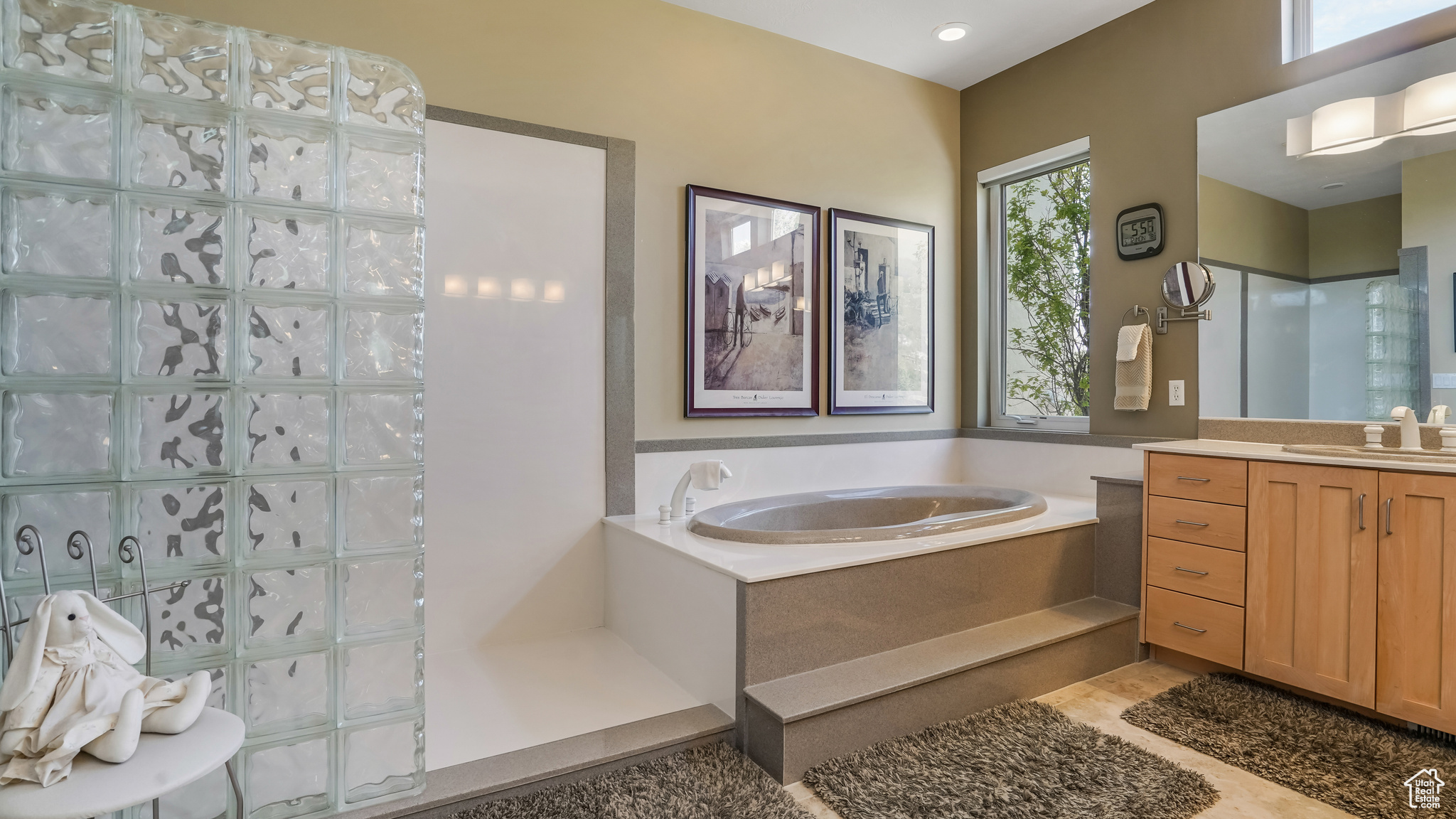 10804 S Lostwood Dr, Sandy, Utah image 13