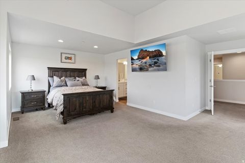 Tiny photo for 1196 W CLARK LN, Farmington, UT 84025 (MLS # 2128883)