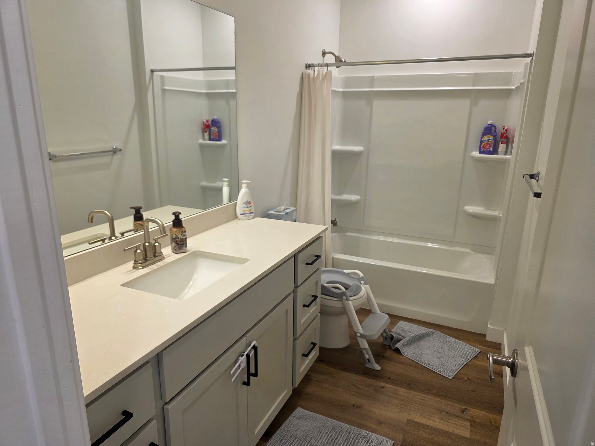 VISTA VIEW CONDOMINIUMS 2ND SUPPLEMENTAL - Residential