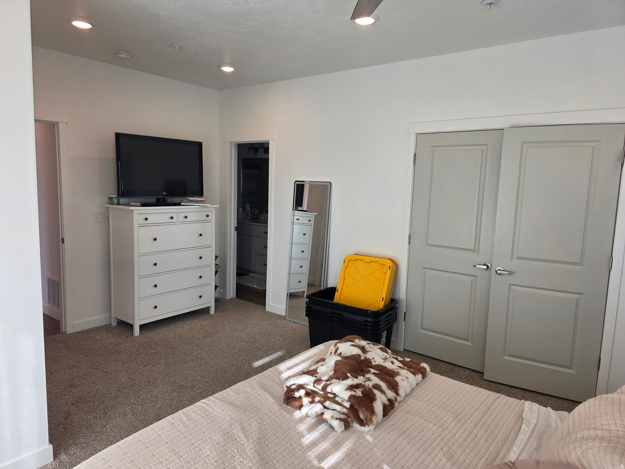 VISTA VIEW CONDOMINIUMS 2ND SUPPLEMENTAL - Residential