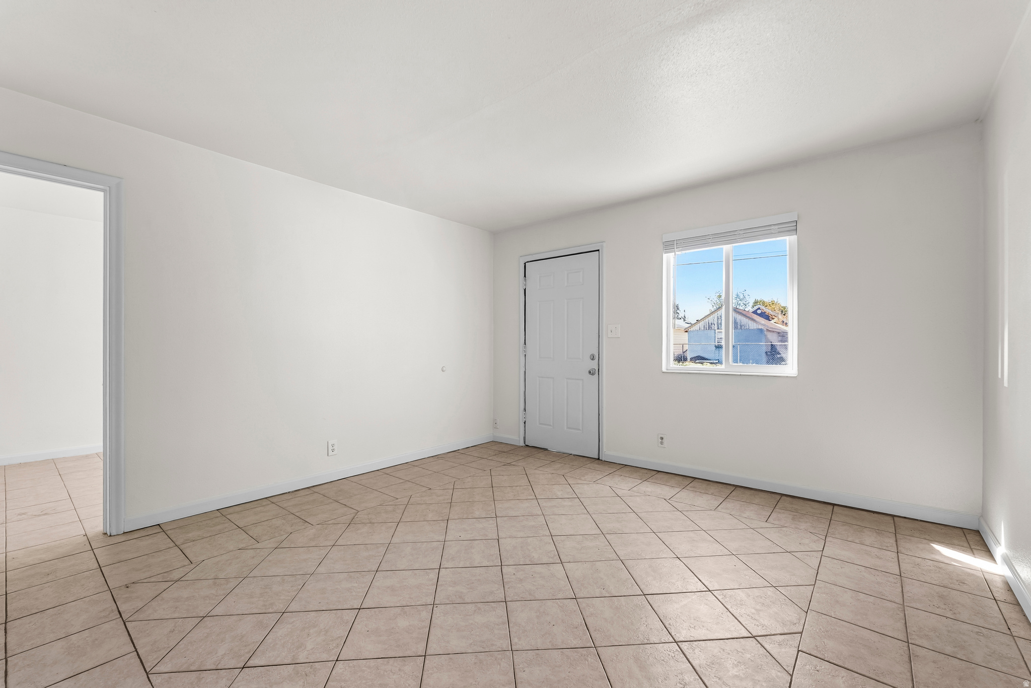 PLAT A BIG FIELD SUR - Residential Lease