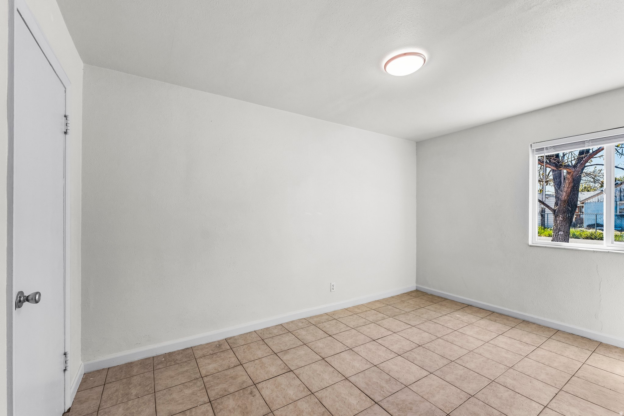 PLAT A BIG FIELD SUR - Residential Lease