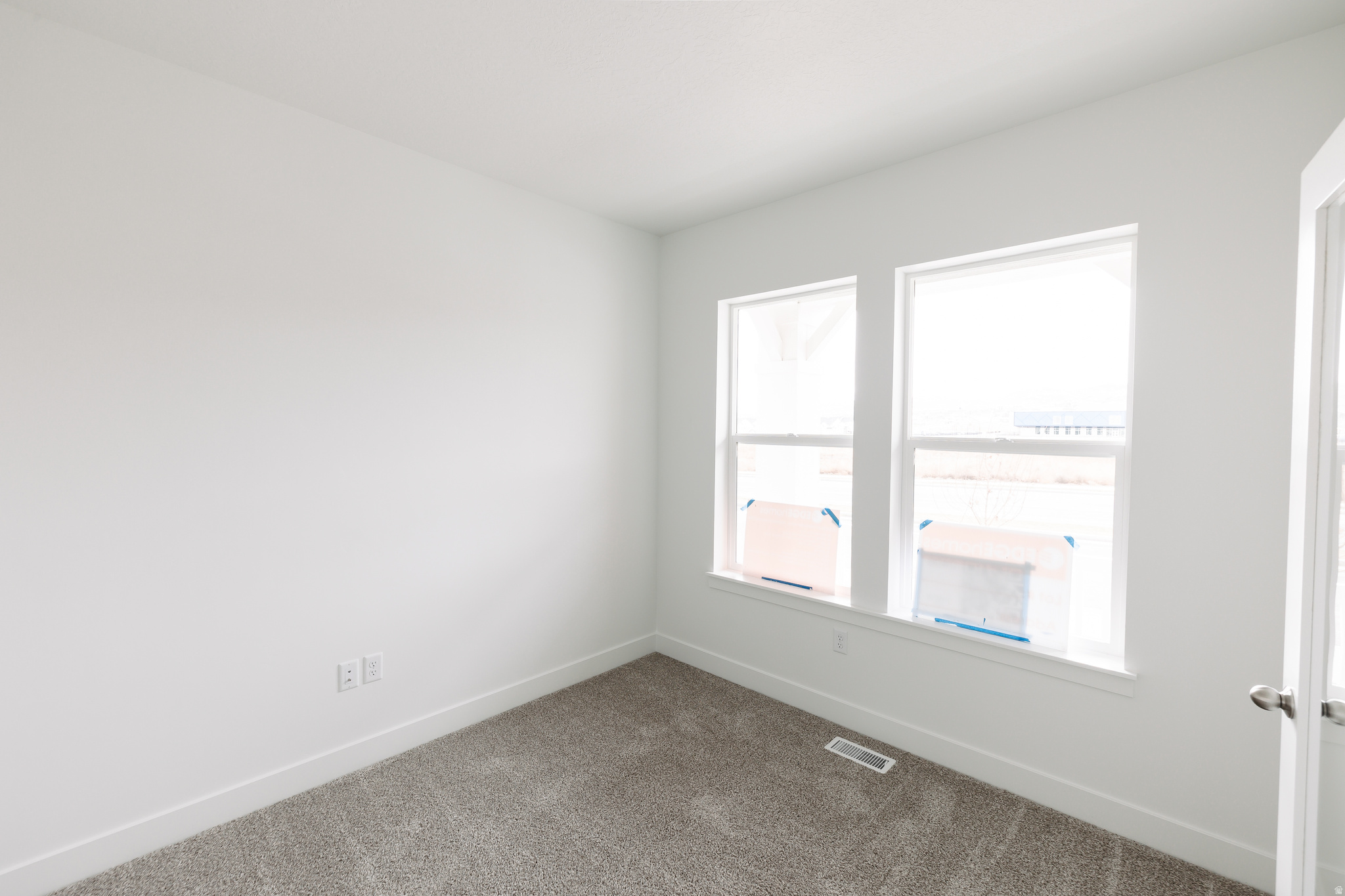 MOUNTAIN RIDGE - Residential