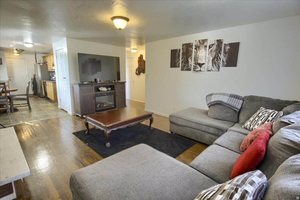 SCOTTSDALE SUB - Residential