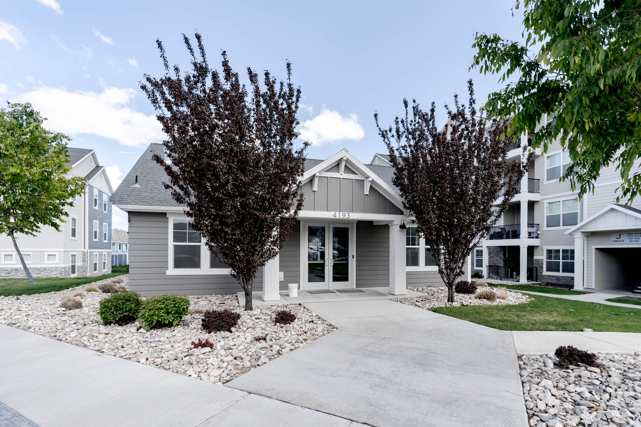 SADDLEBROOK - Residential