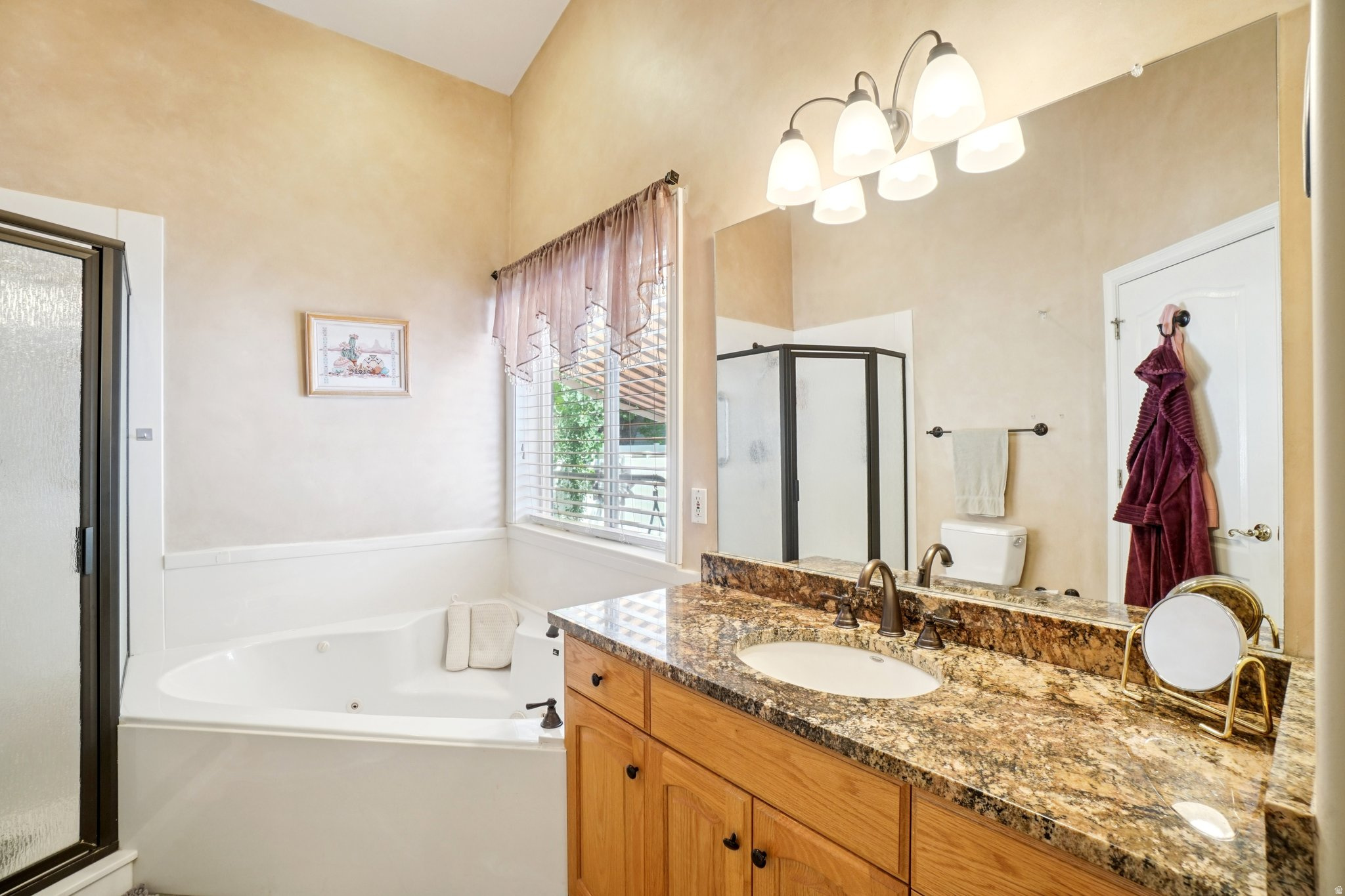 WHITE PINES - Residential