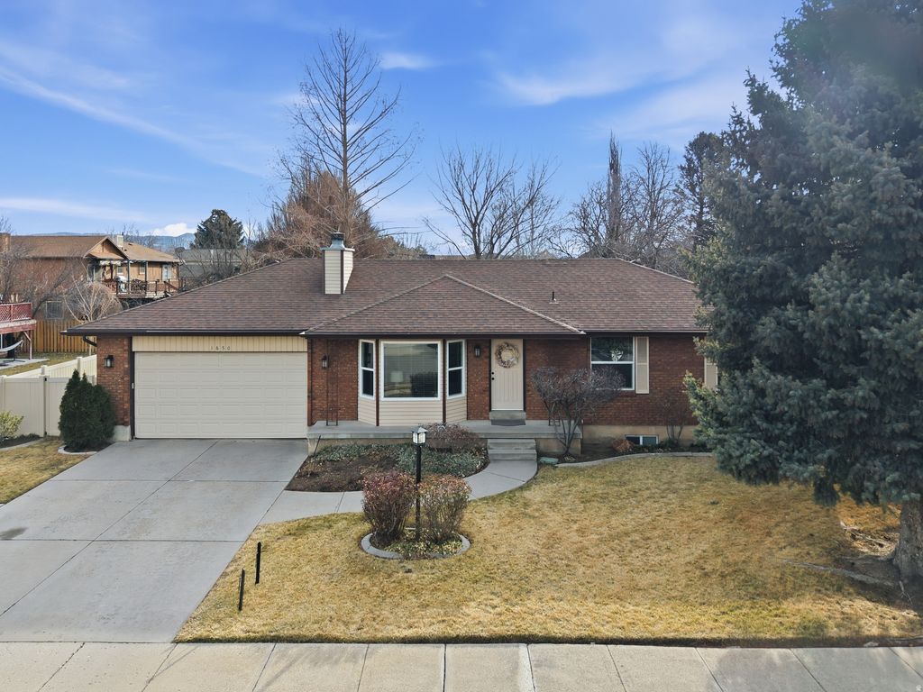 Photo of 1650 E BUDDING DR, Sandy, UT 84092 (MLS # 2138720)