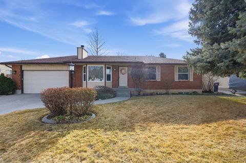Tiny photo for 1650 E BUDDING DR, Sandy, UT 84092 (MLS # 2138720)