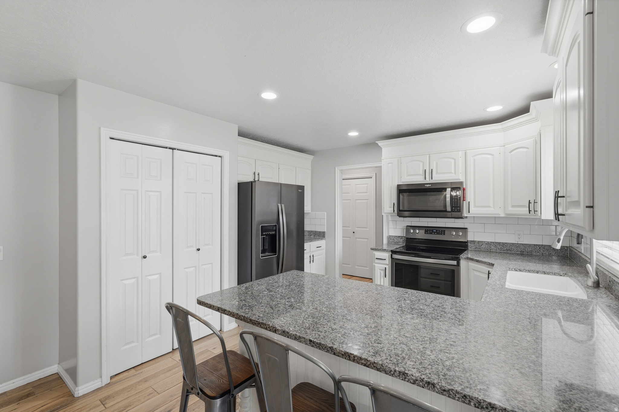 FREW ESTATES - Residential