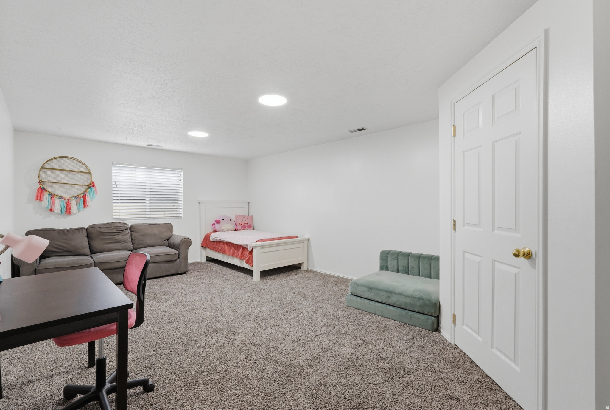 FREW ESTATES - Residential