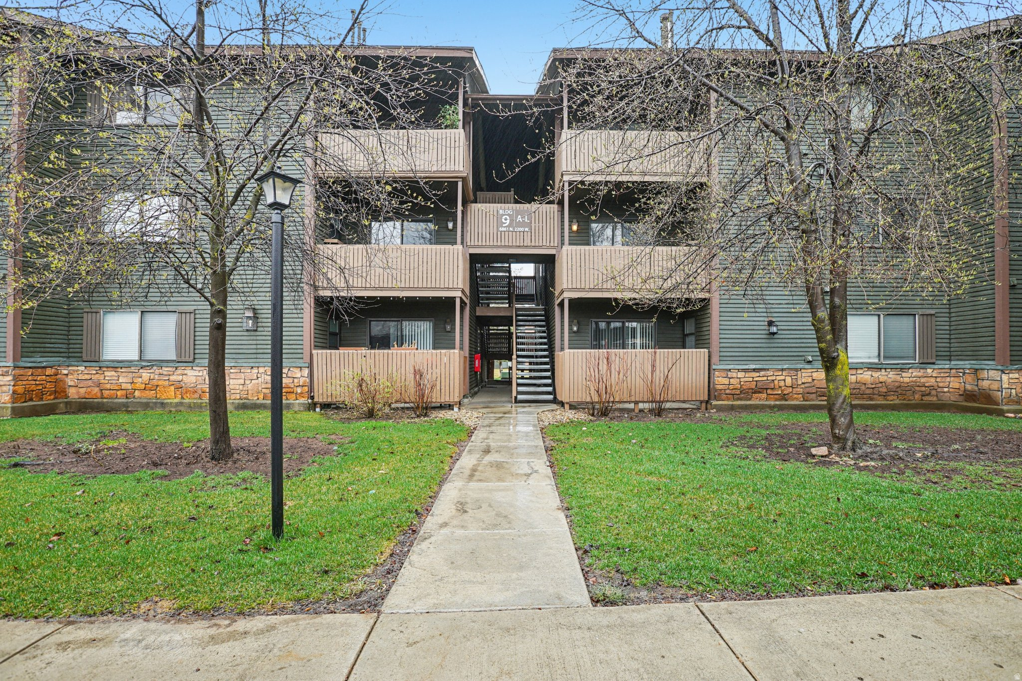 POWDERWOOD AT LANDMARK - Residential