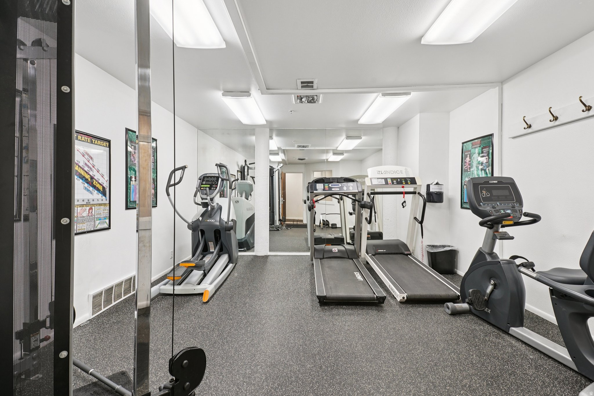 POWDERWOOD AT LANDMARK - Residential