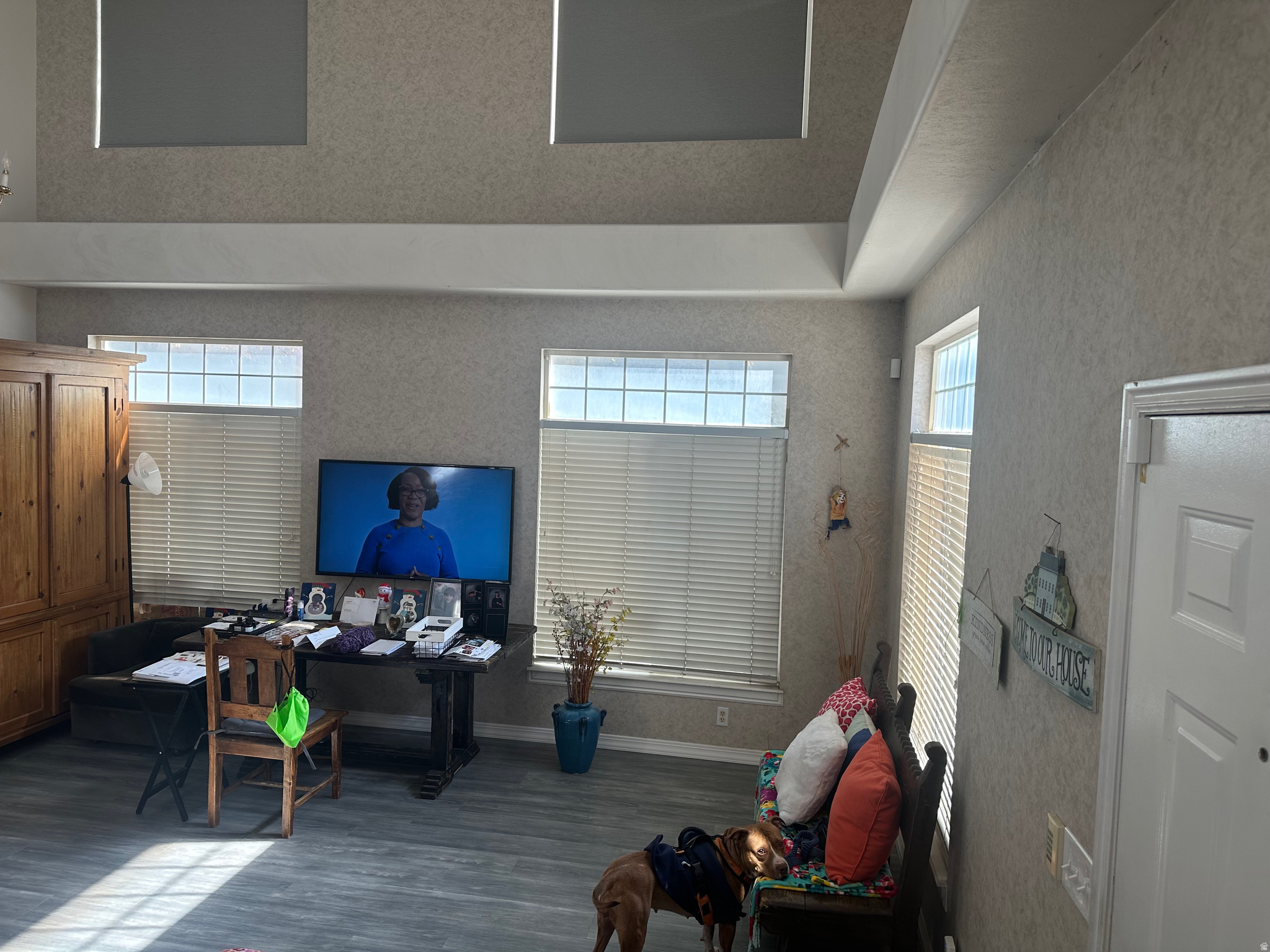 SANDY POINT - Residential