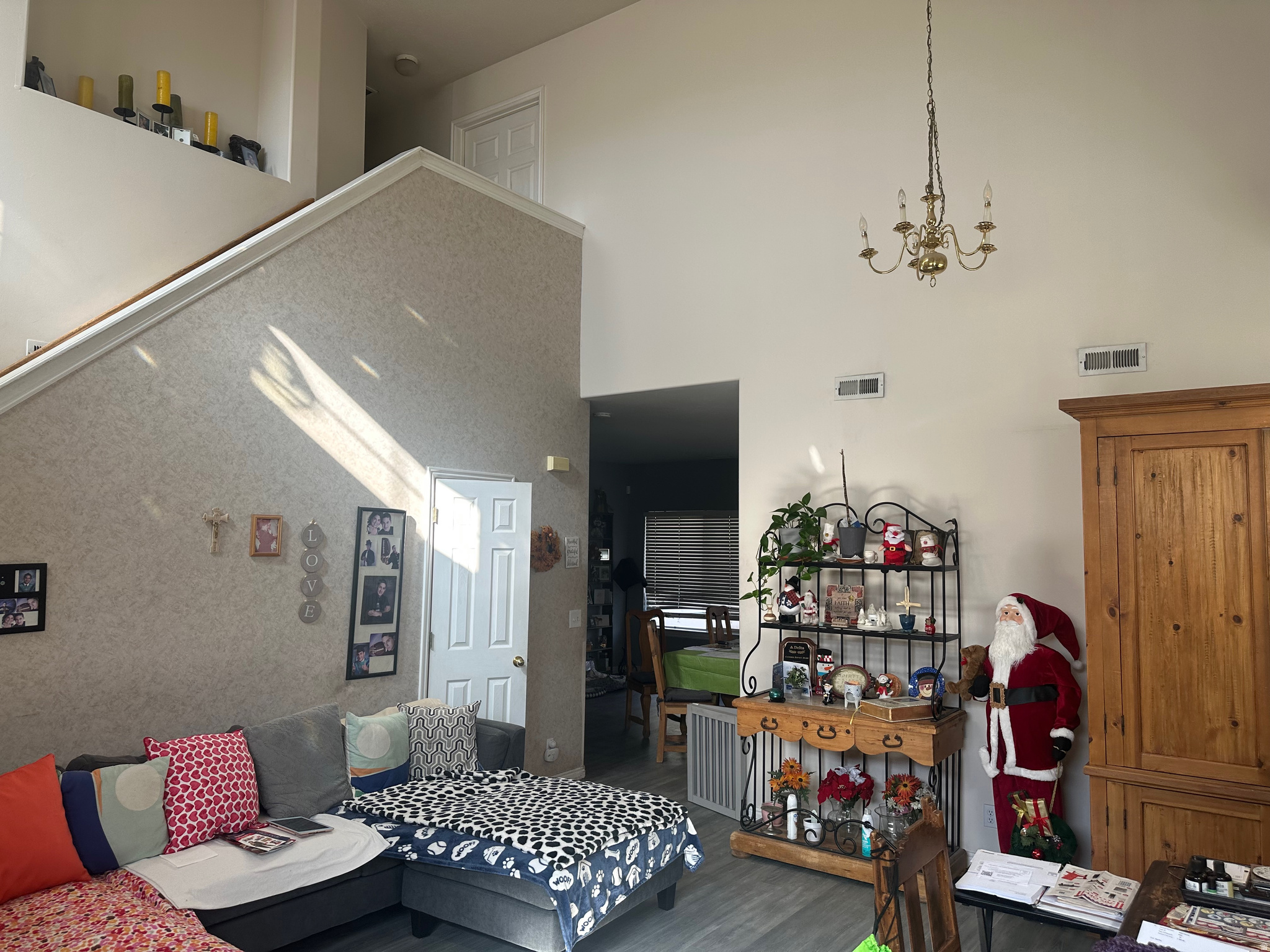 SANDY POINT - Residential