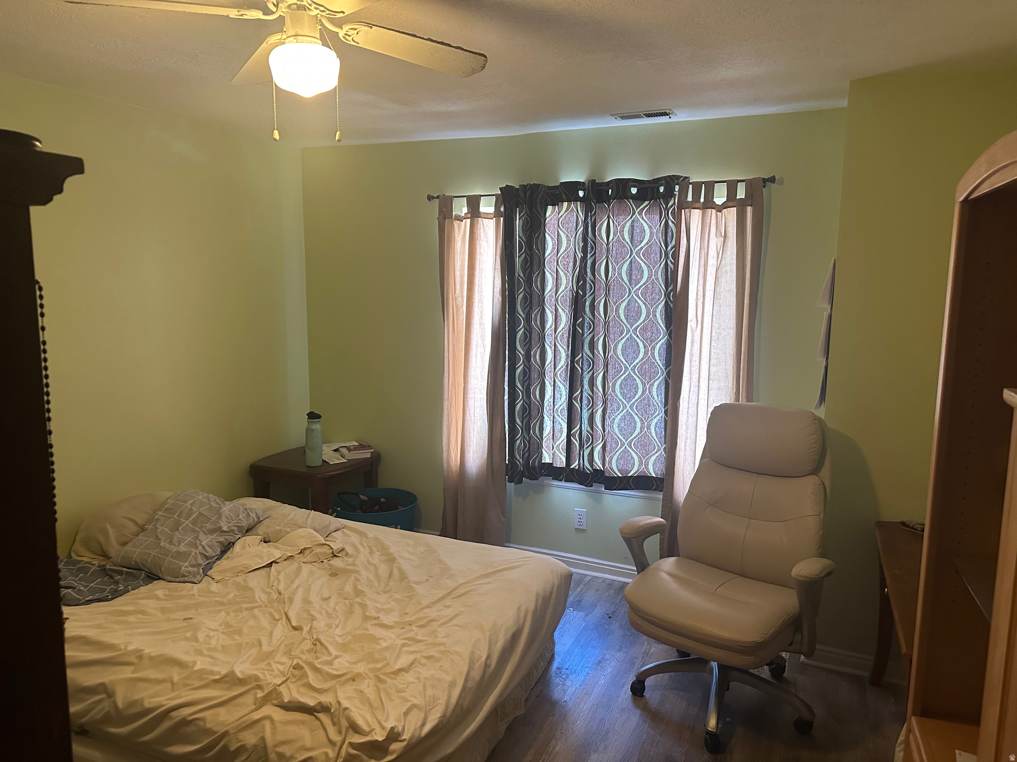 SANDY POINT - Residential