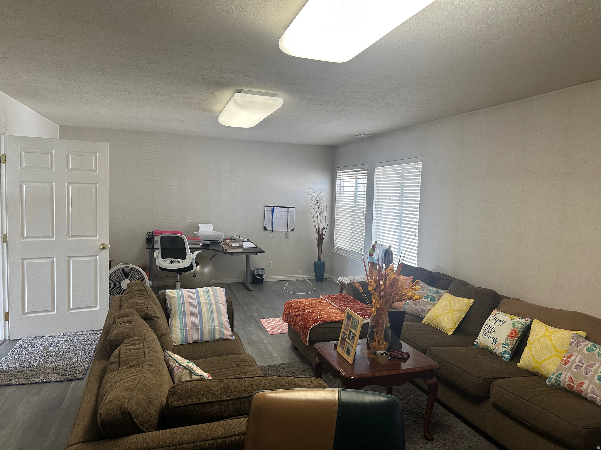 SANDY POINT - Residential