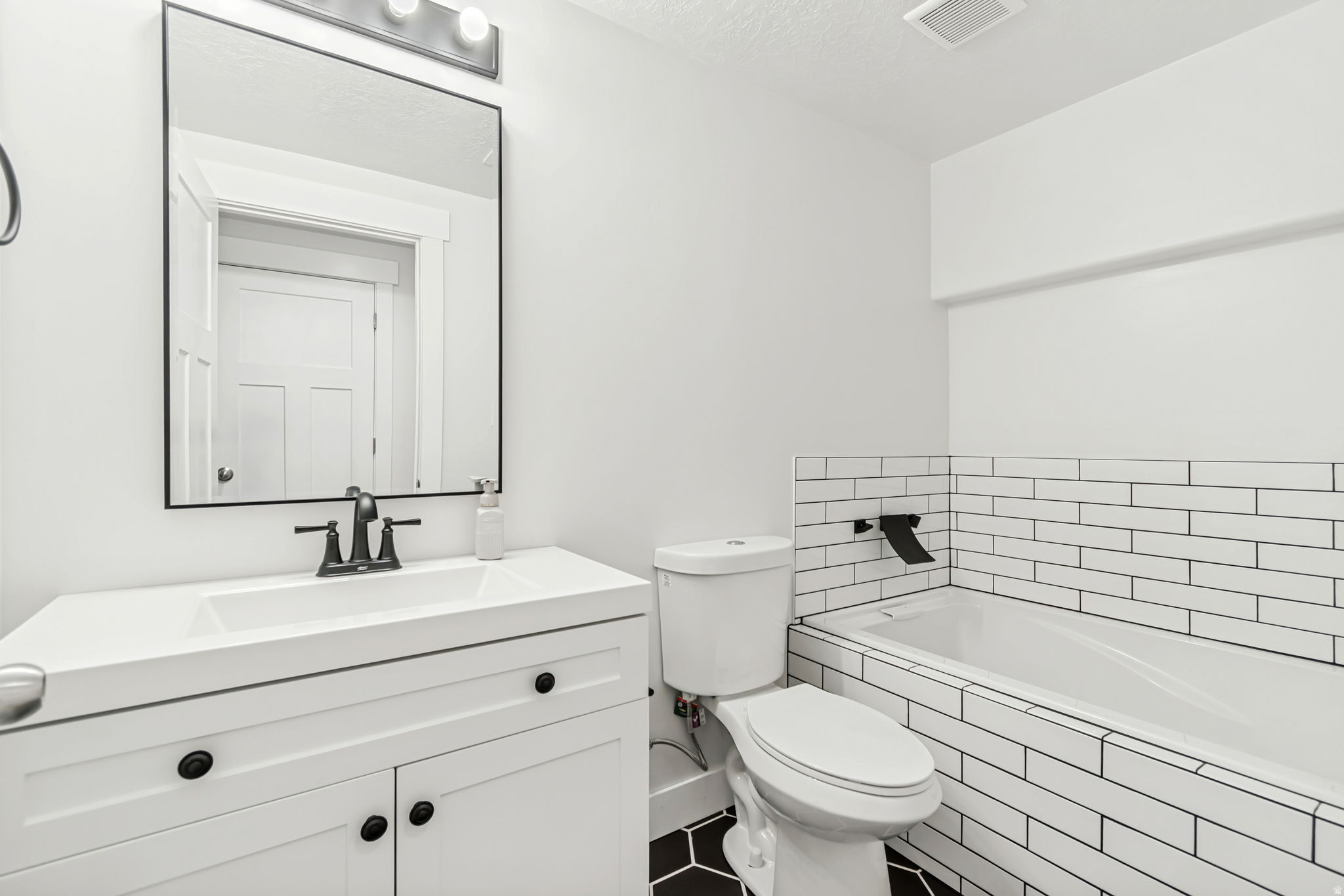 THE TOWERS - Residential