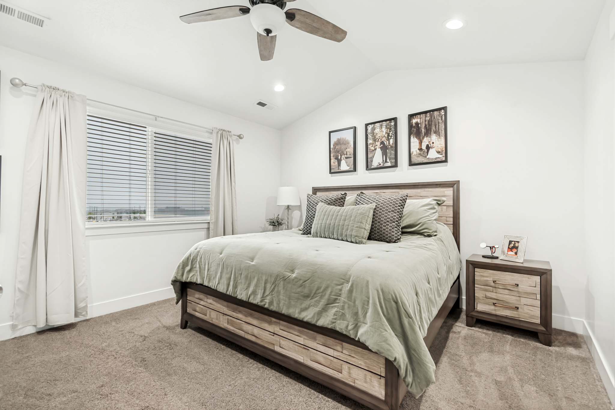 THE TOWERS - Residential