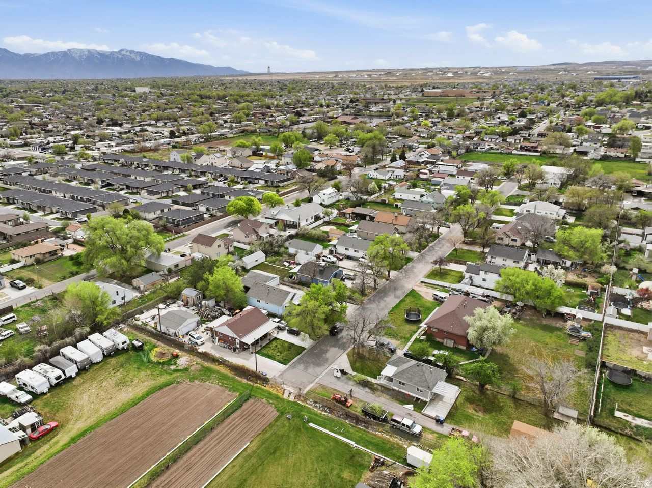 APRIL ACRES - Residential