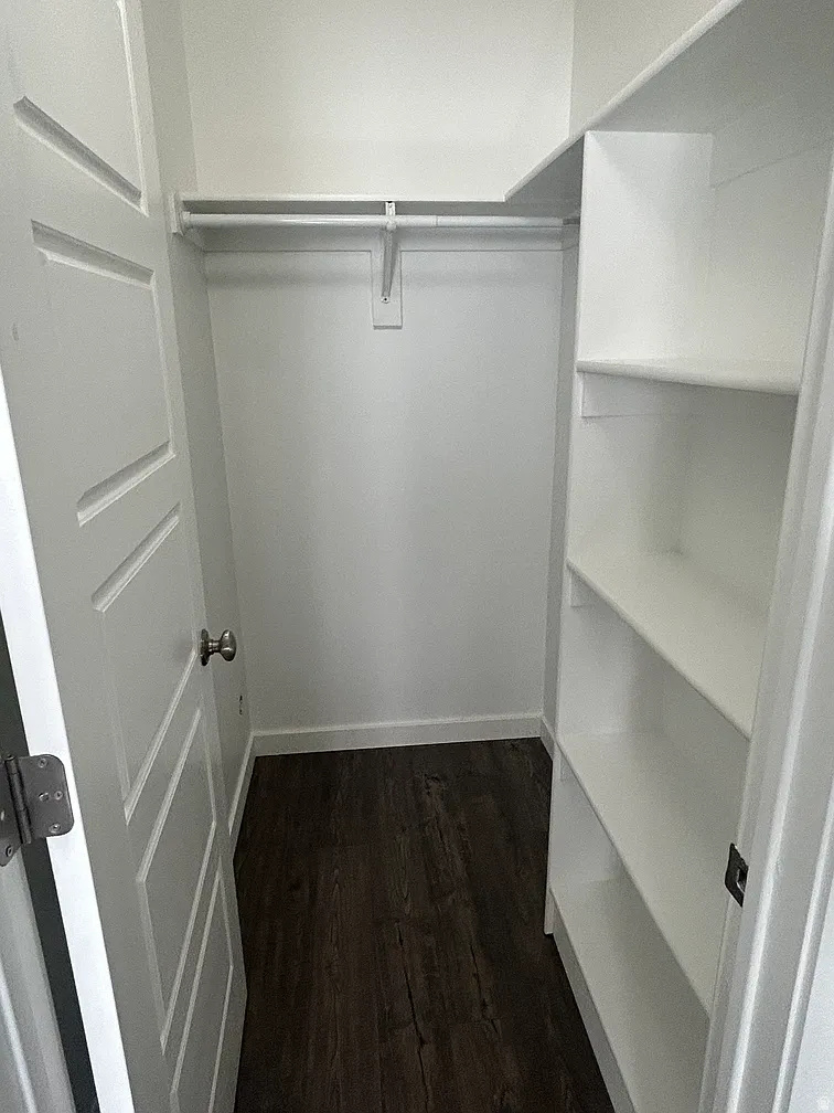 APRIL ACRES - Residential