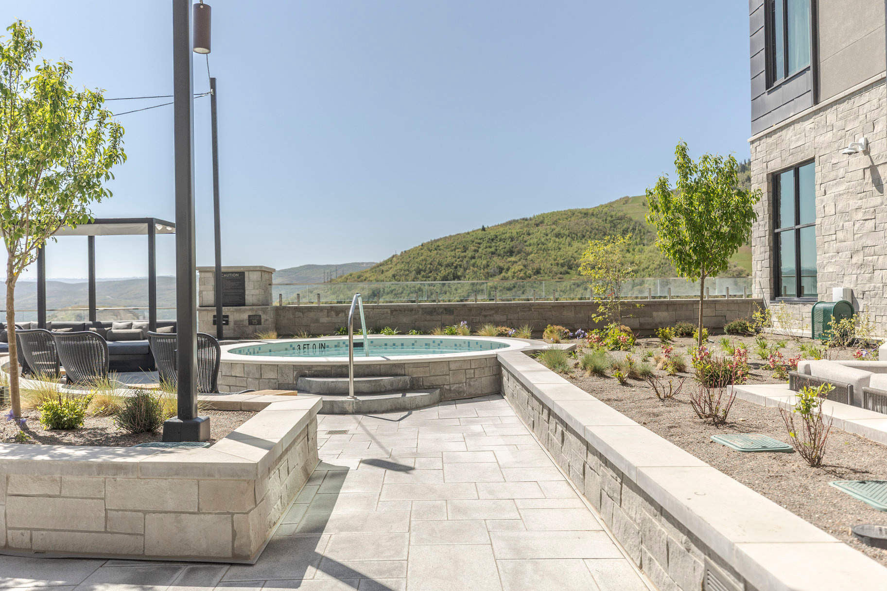 THE RESIDENCES AT GRAND HYATT - Residential